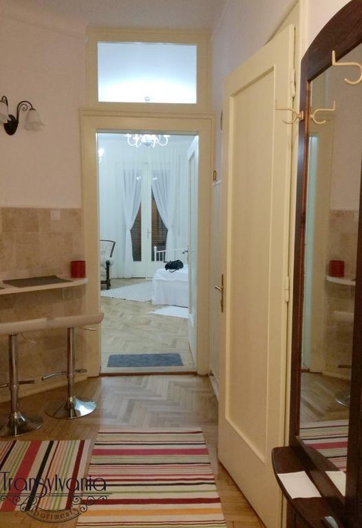 White Opera By Nux Apartment Клуж-Напока Екстериор снимка